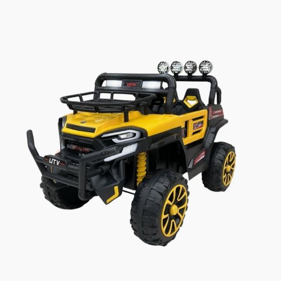 صورة سيارة UTV للأطفال مع تفاصيل دقيقة وأضواء مميزة